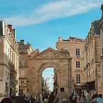شقة Coeur Historique,superbe *